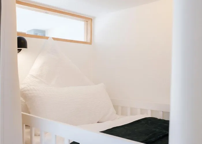 Blackforest Hideaway, Freiburg, Europapark, Schwarzwald * Teningen