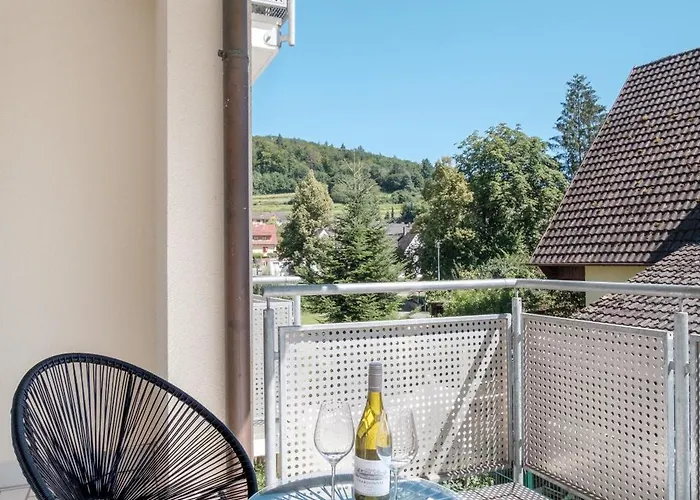 Blackforest Hideaway, Freiburg, Europapark, Schwarzwald * Teningen